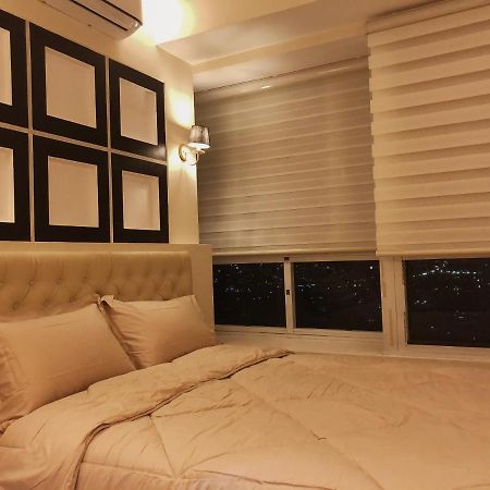 Hotel Ambiance, Spacious 2-Bedroom Condo In Qc Manila Exterior foto