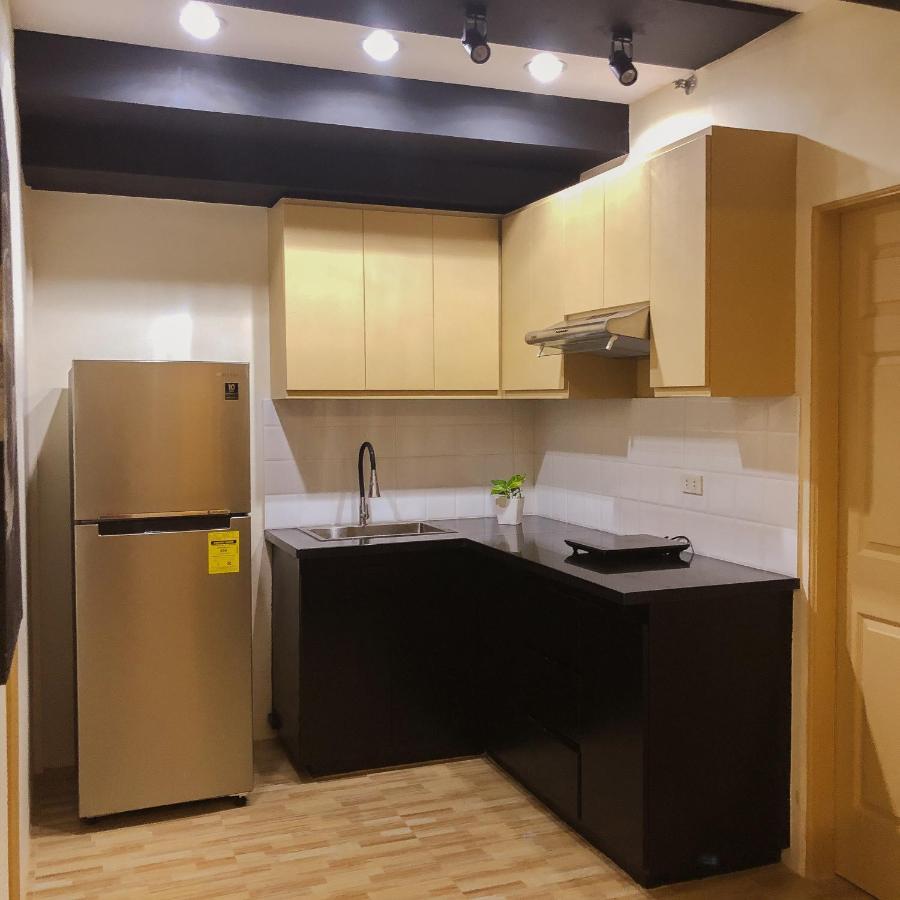 Hotel Ambiance, Spacious 2-Bedroom Condo In Qc Manila Exterior foto