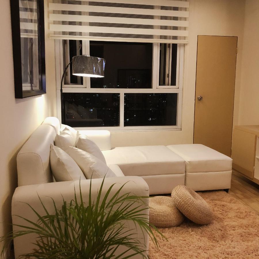 Hotel Ambiance, Spacious 2-Bedroom Condo In Qc Manila Exterior foto